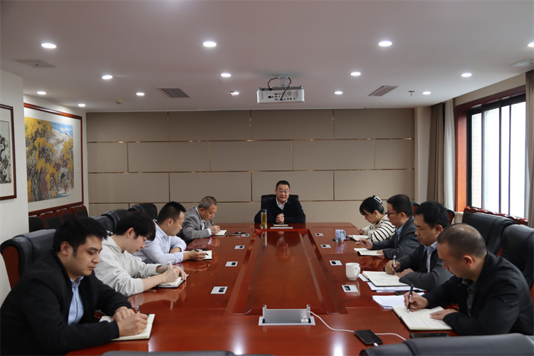 鄧華主持召開集團(tuán)冷鏈、外貿(mào)進(jìn)出口業(yè)務(wù)專題會(huì)