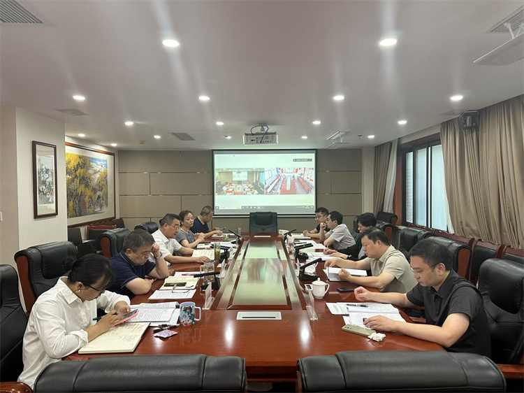 集團(tuán)公司召開舊院黑雞產(chǎn)業(yè)發(fā)展專題會